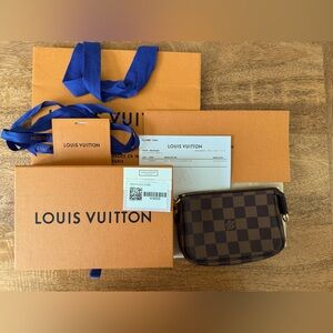 Louis Vuitton Mini Pochette Damier Ebene LV